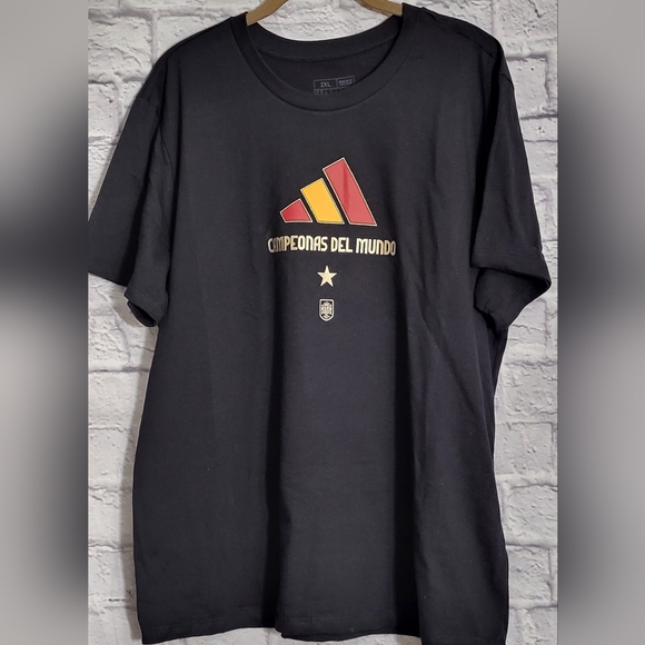 📣⚽️Adidas SPAIN WWC 2023 Winners Tee - Picture 1 of 11